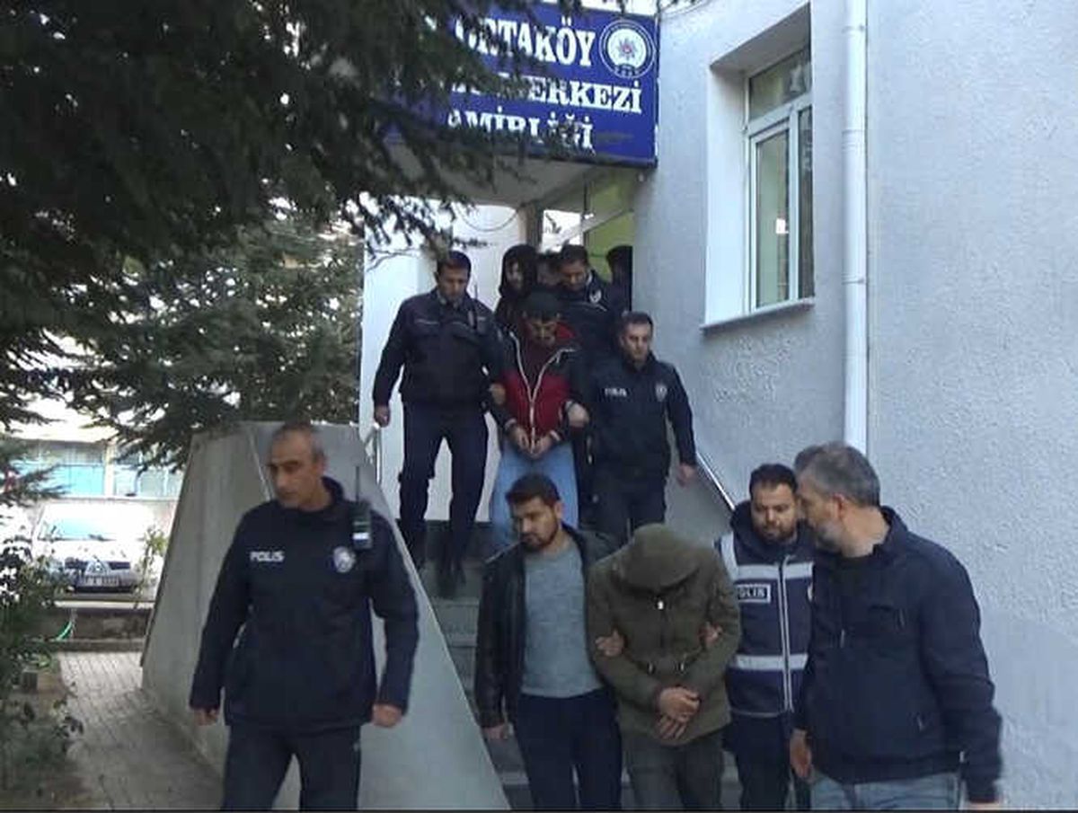 Aksaray\'da Uyuşturucu Operasyonu: 2 Tutuklama
