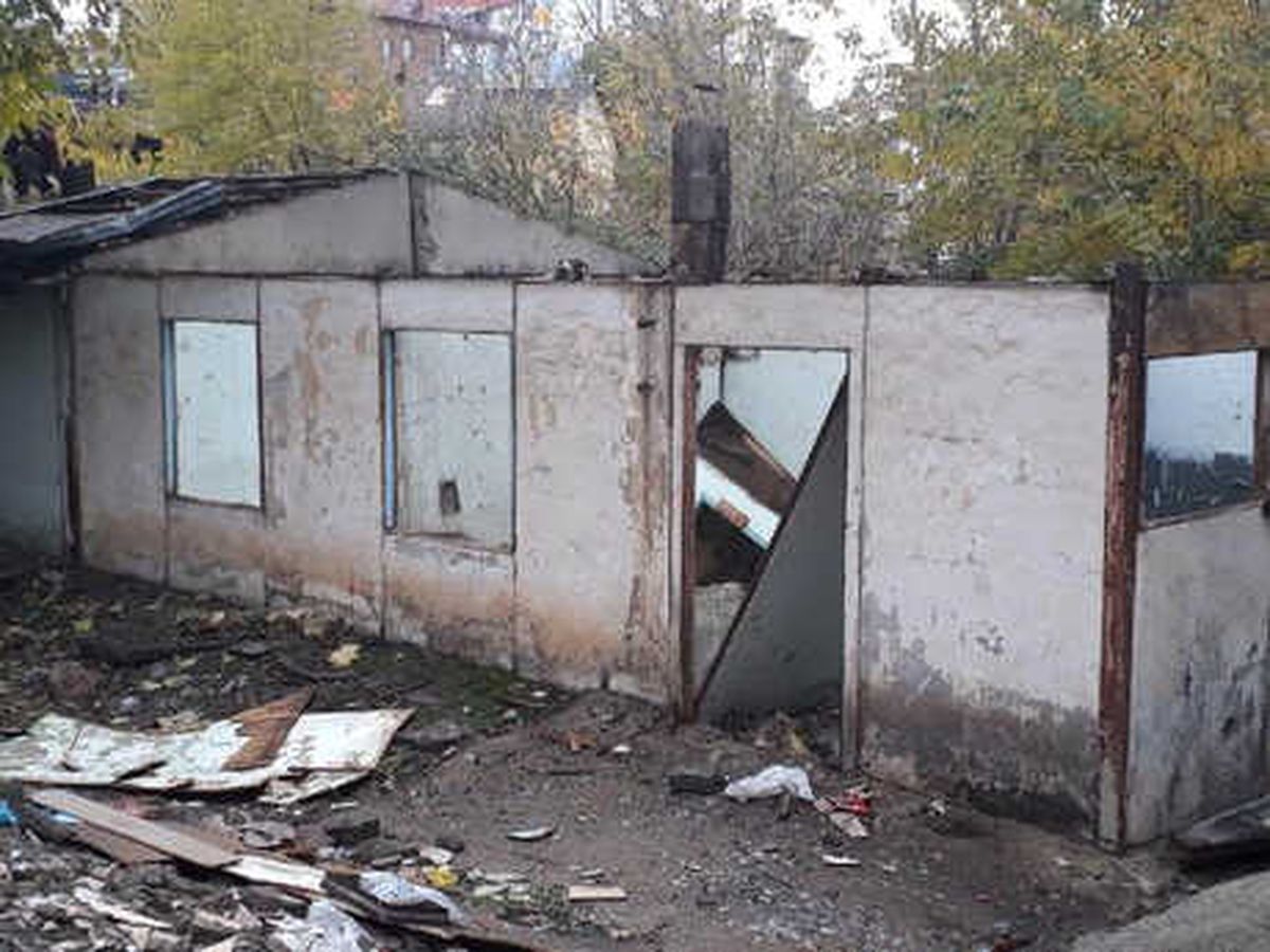 Bingöl\'de Uyuşturucu Kullanılan 2 Metruk Yapı Yıkıldı