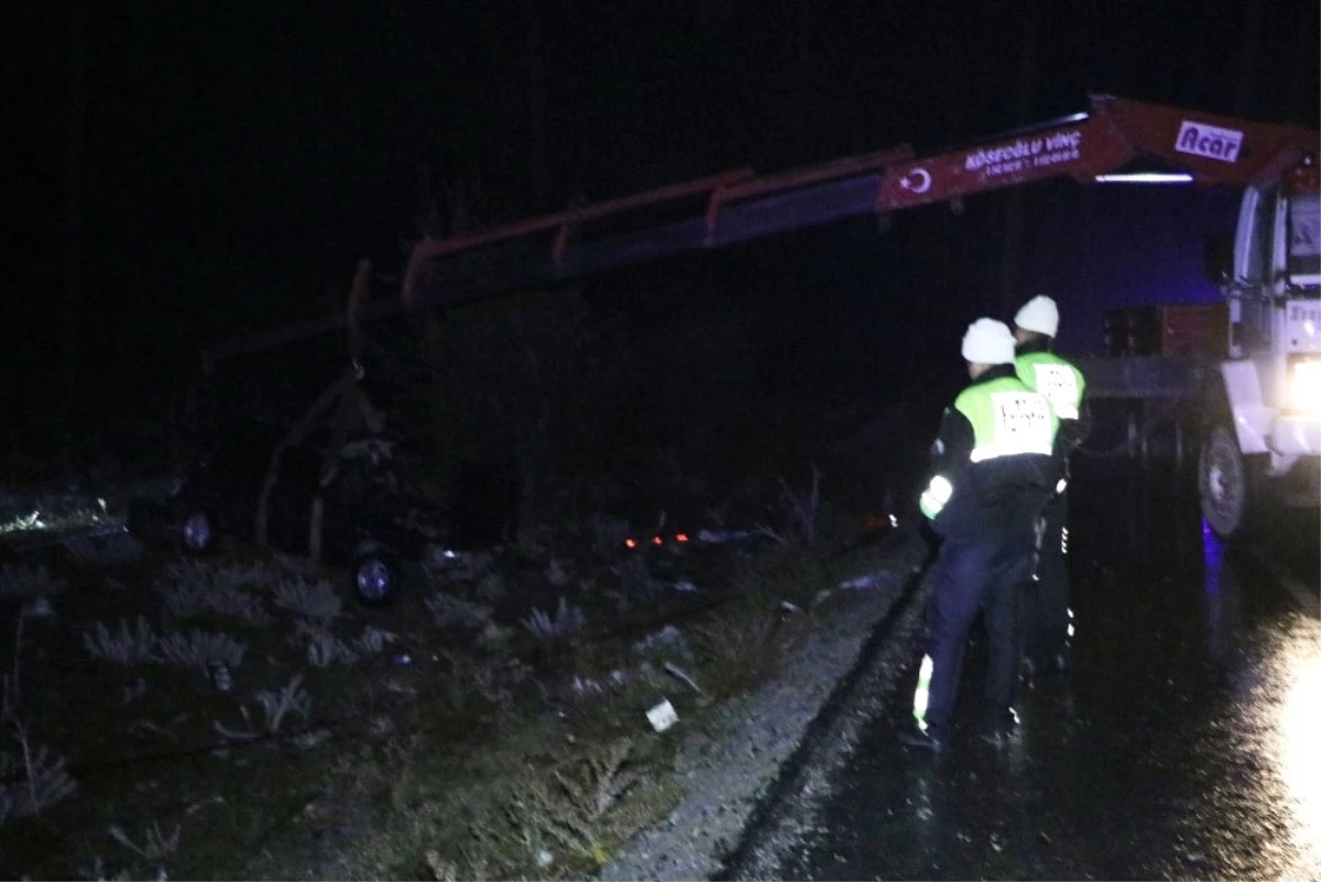 Denizli\'de Trafik Kazası: 1 Çocuk Öldü, 5 Yaralı