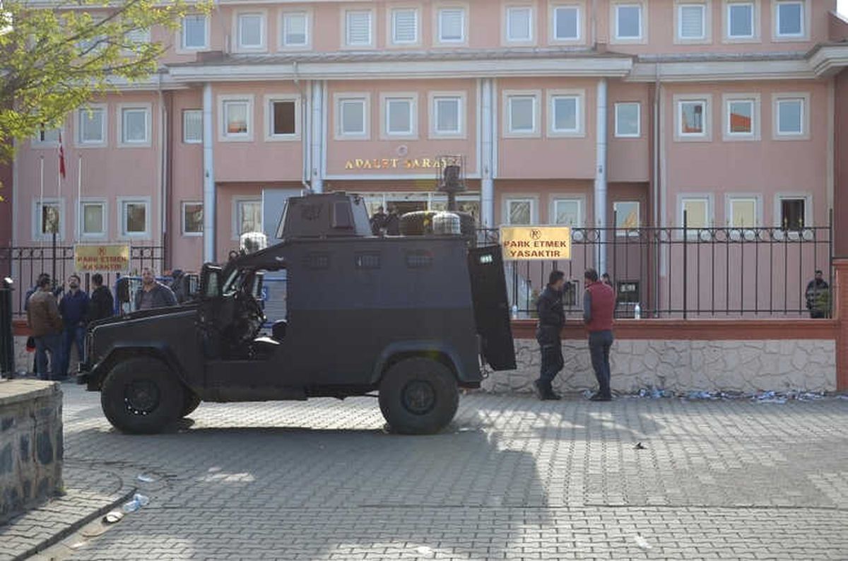 Dolandırıcılara Operasyon 33 Gözaltı