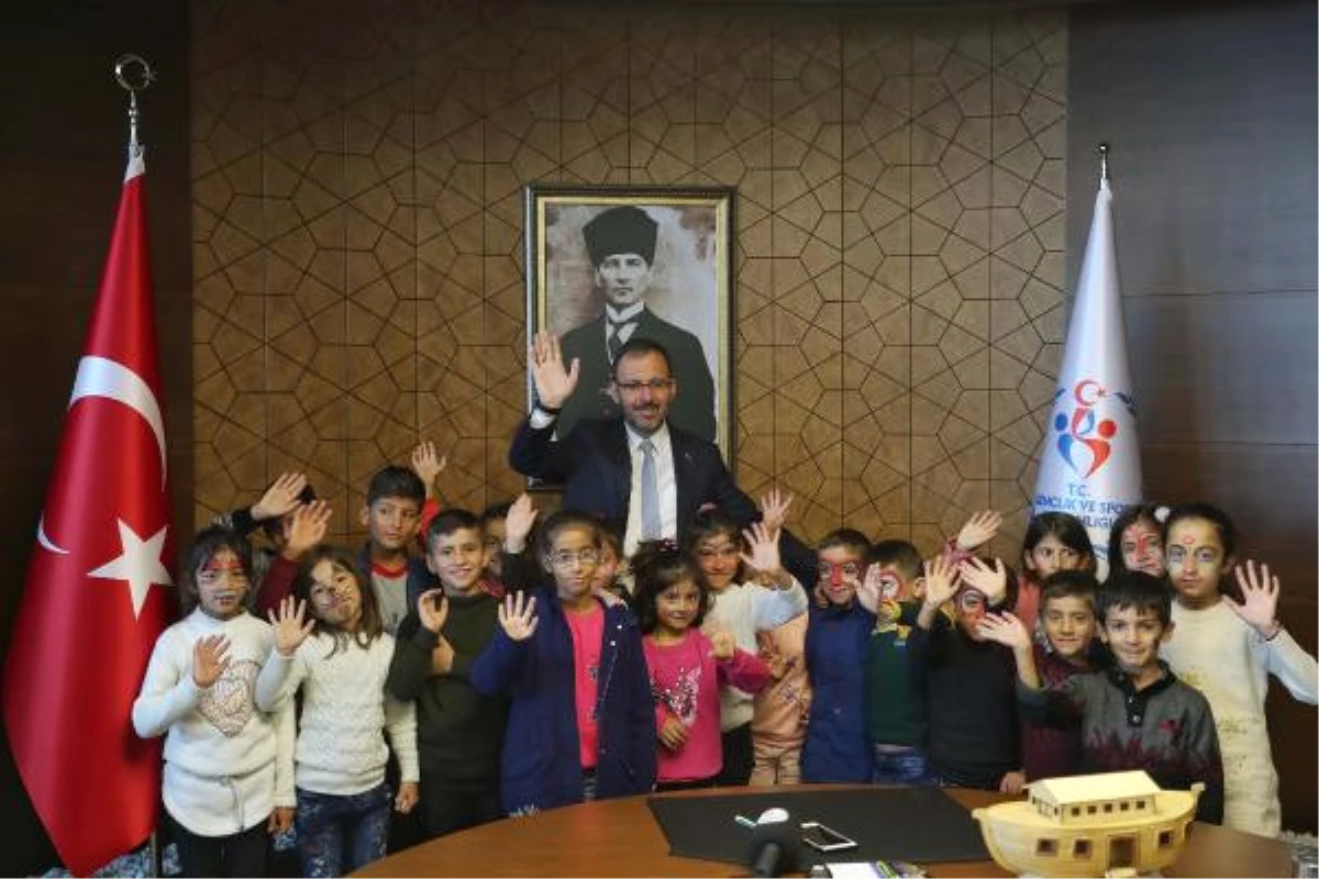 Gençlik ve Spor Bakanı Kasapoğlu, Şırnaklı Öğrencilerin Hayalini Gerçekleştirdi
