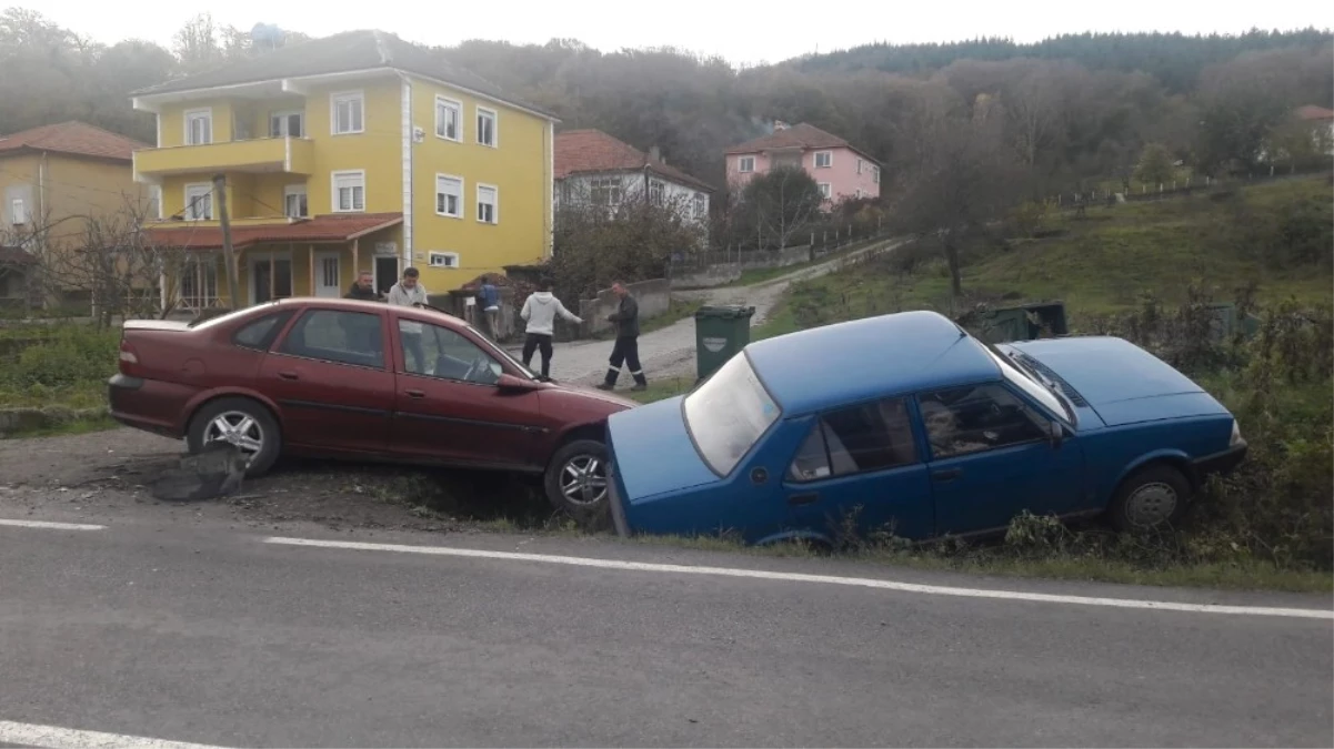 İki Araç Kanala Uçtu: 1 Yaralı