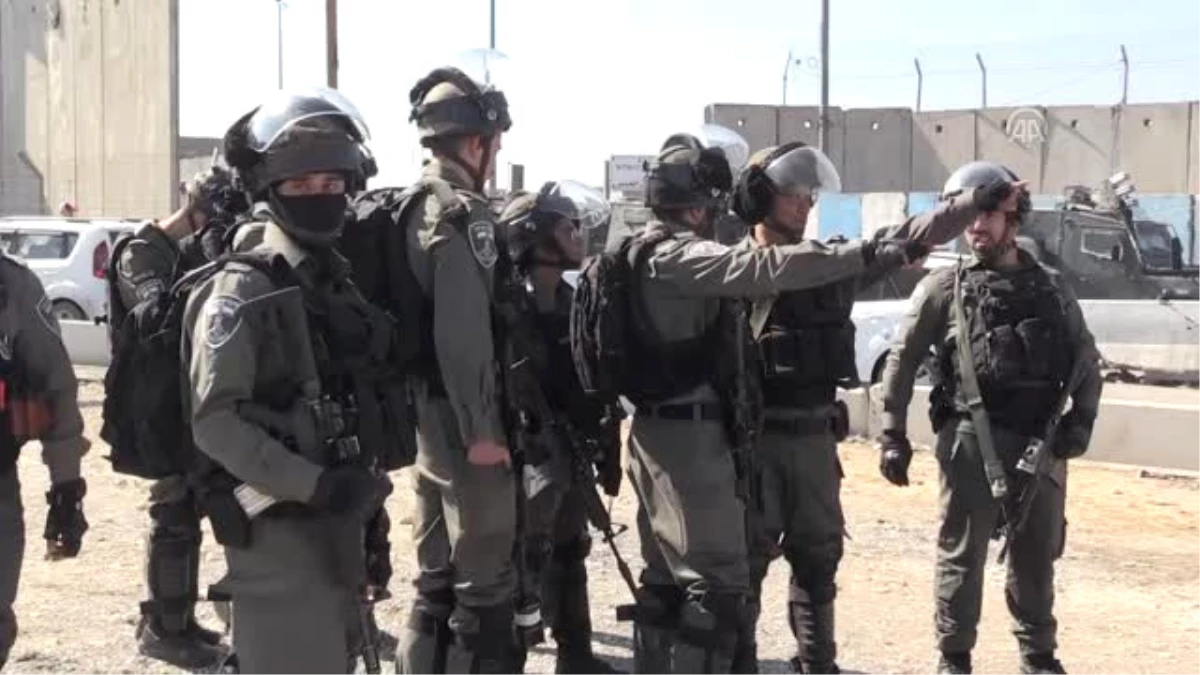 İsrail Askerlerinden Batı Şeria\'daki Eylemlere Müdahale