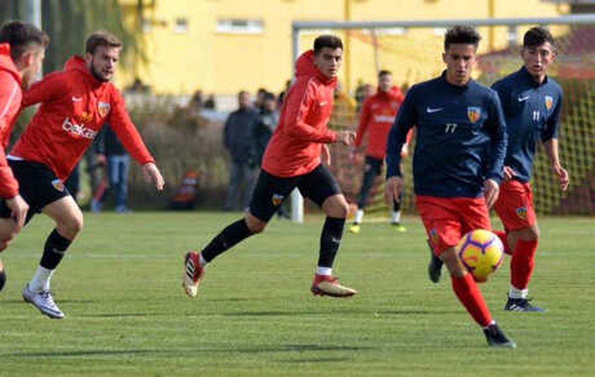 Kayserispor Özel Maçta U-21 Takımını 3-1 Yendi