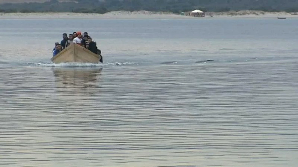 Akdeniz\'de Yeni Göçmen Trajedisi: Sardunya Adasına Ulaşmak İsteyen Göçmenlerin 2\'si Öldü, 8\'i Kayıp
