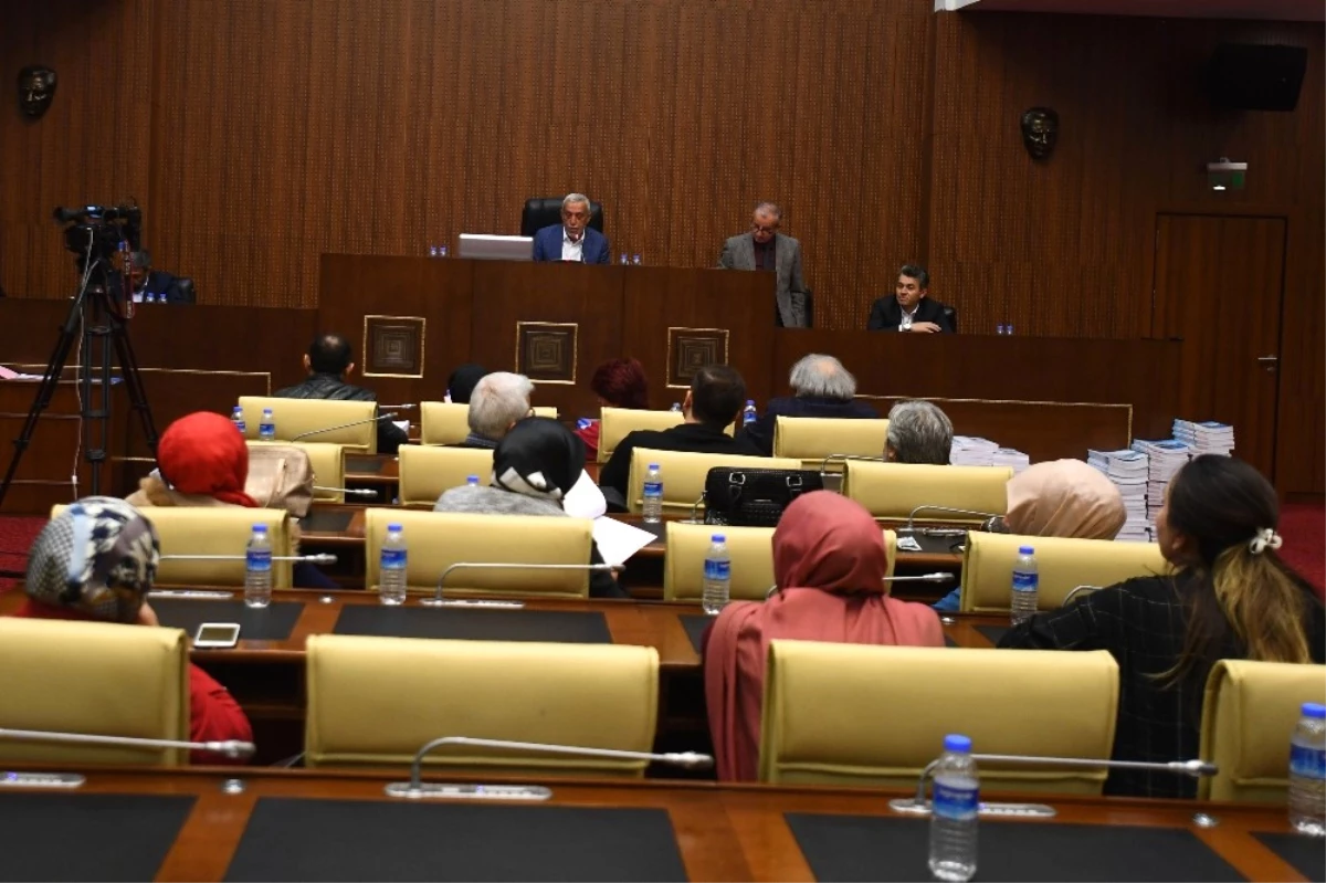 Ankara Büyükşehir Belediye Meclisinde, 2019 Mali Yılı Bütçe Görüşmeleri Başladı