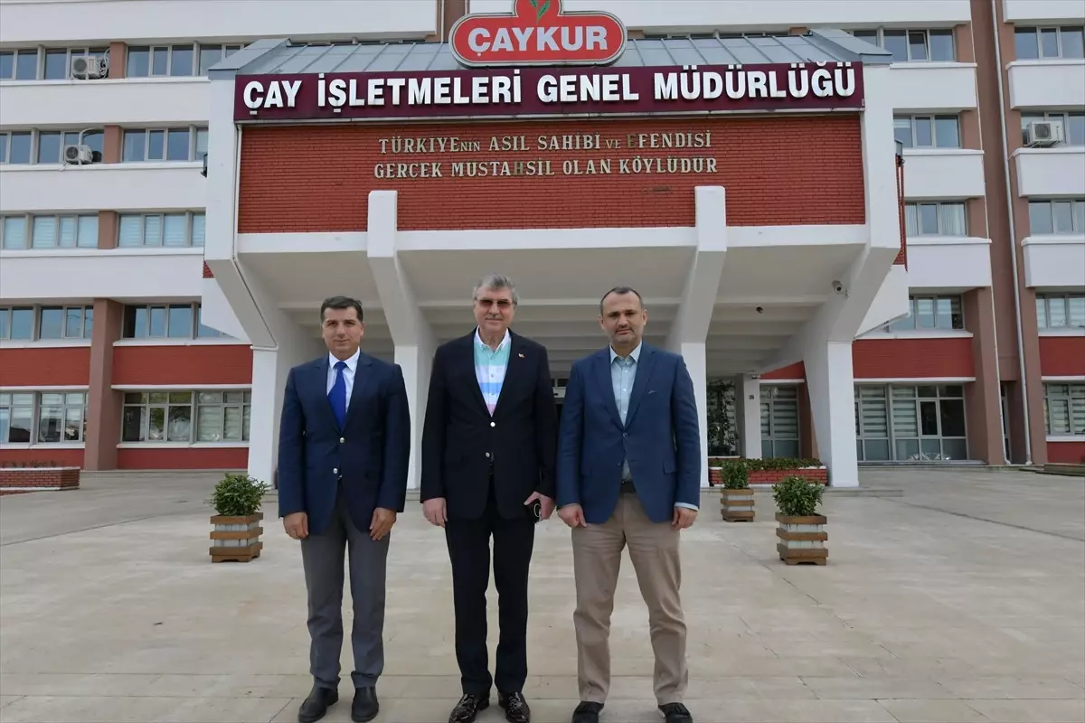 Çaykur Genel Müdürü Yüce\'ye Ziyaret