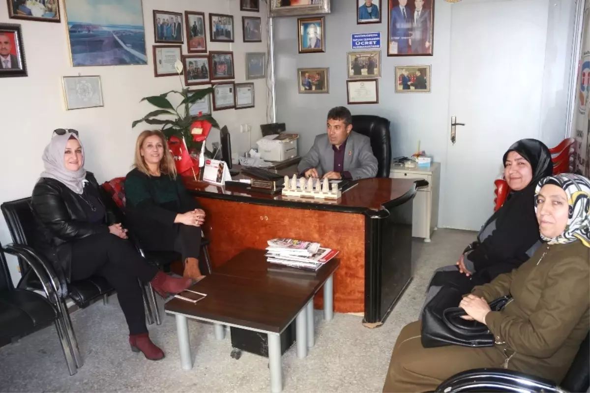 Kadın Muhtar Adayları Genel Başkan Yardımcısı Taş ile Bir Araya Geldi