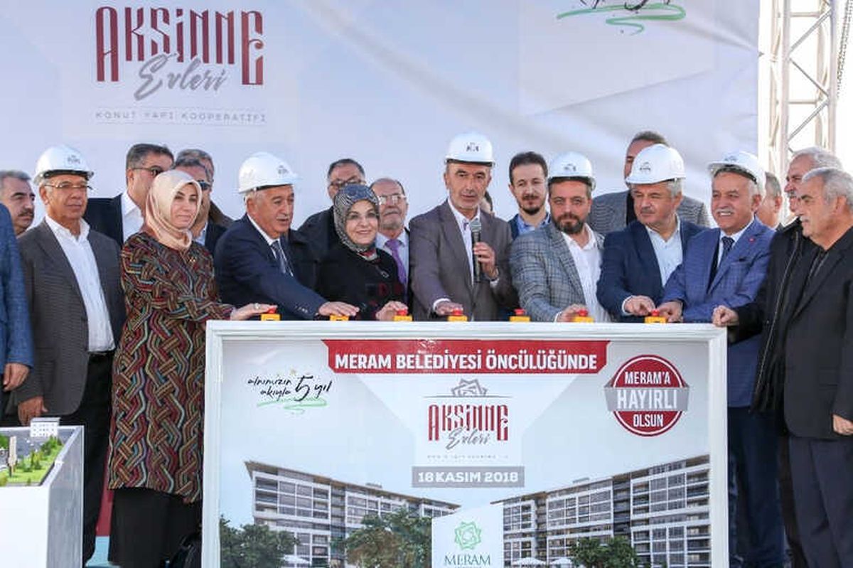 Meram\'da Aksinne Evlerinin Temeli Atıldı