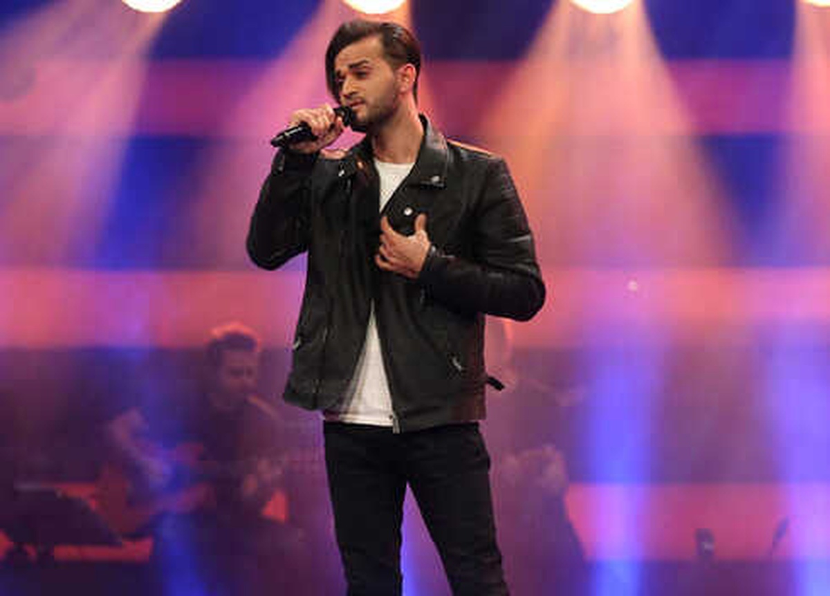 Milad Behesthi - Yalnız Çiçek
