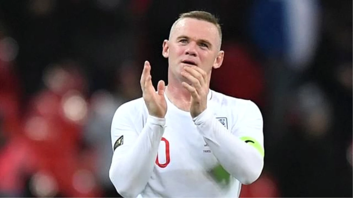 Rooney\'nin Veda Maçında İngiltere ABD\'yi Devirdi