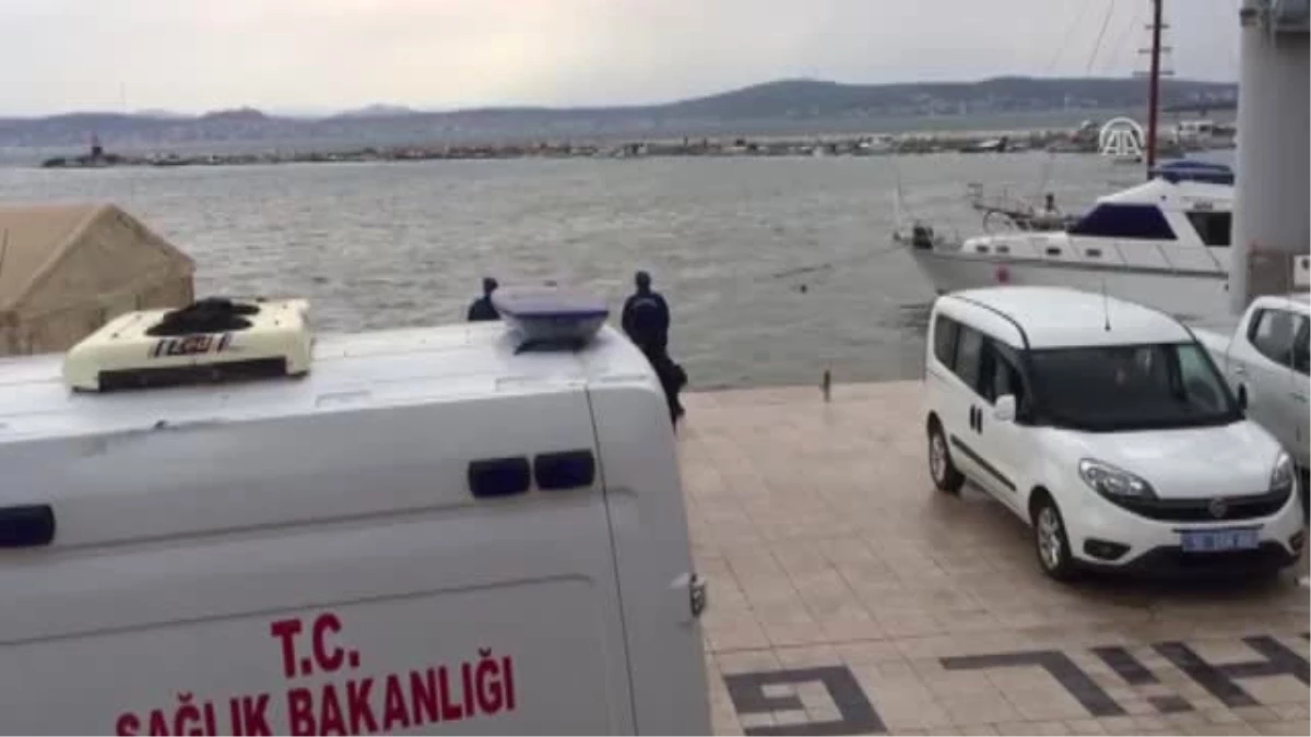 Adada Mahsur Kalan Düzensiz Göçmenler Kurtarıldı -Ayvalık Limanı