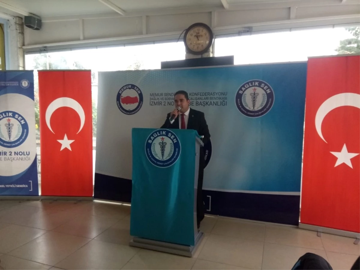 Başkan Özdemir: "Sağlık Çalışanları Adına Önemli Kazanımlar Elde Ettik"