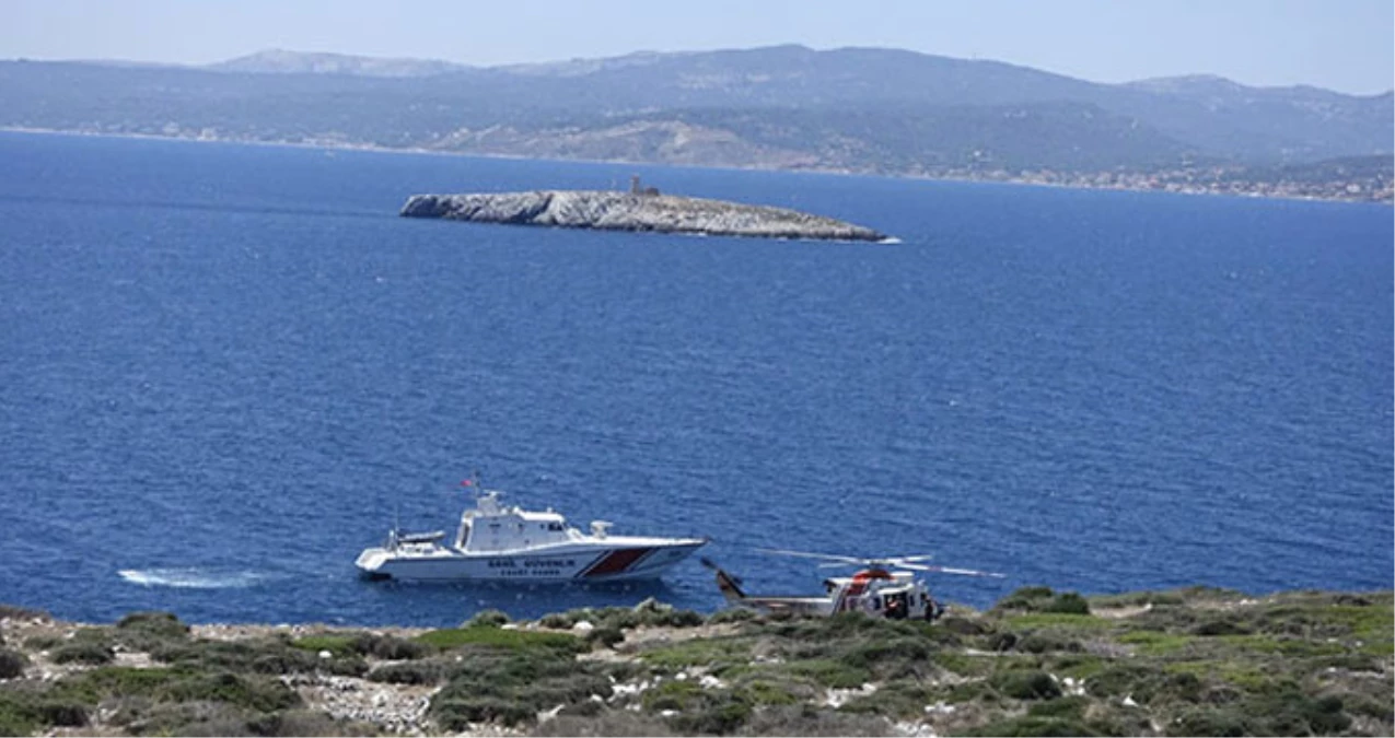 Ege Denizi\'nde Mahsur Kalan 40 Göçmen için Kurtarma Operasyonu Başlatıldı