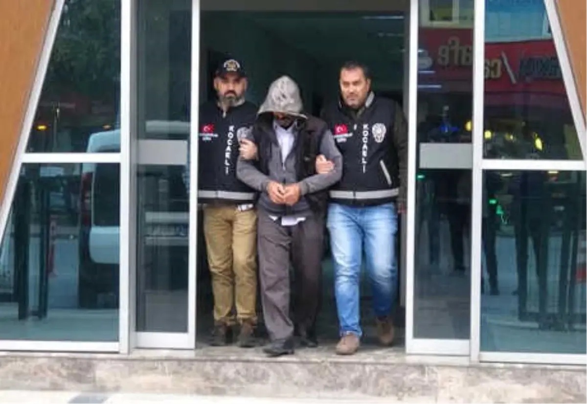 13 Yıl Hapisle Aranıyordu, Balık Tutarken Yakalandı