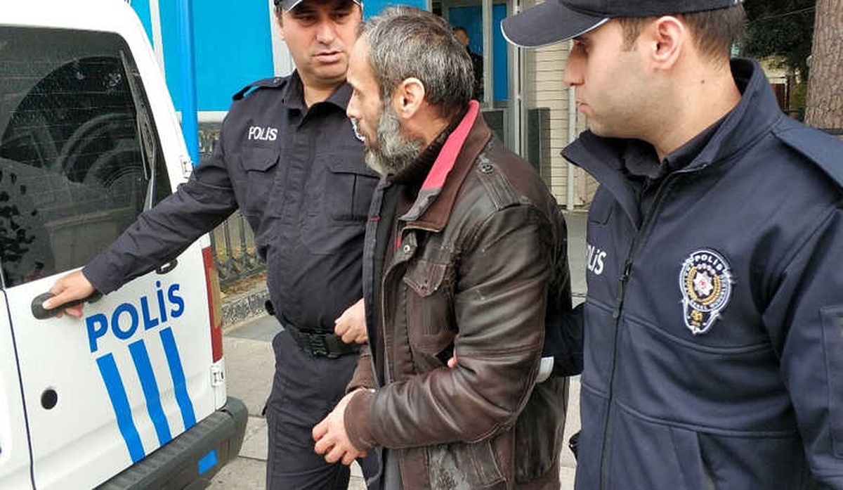 Akaryakıt İstasyonunda Eniştesini Bıçaklayan Şahıs, Ruh Sağlığı Hastanesine Sevk Edildi