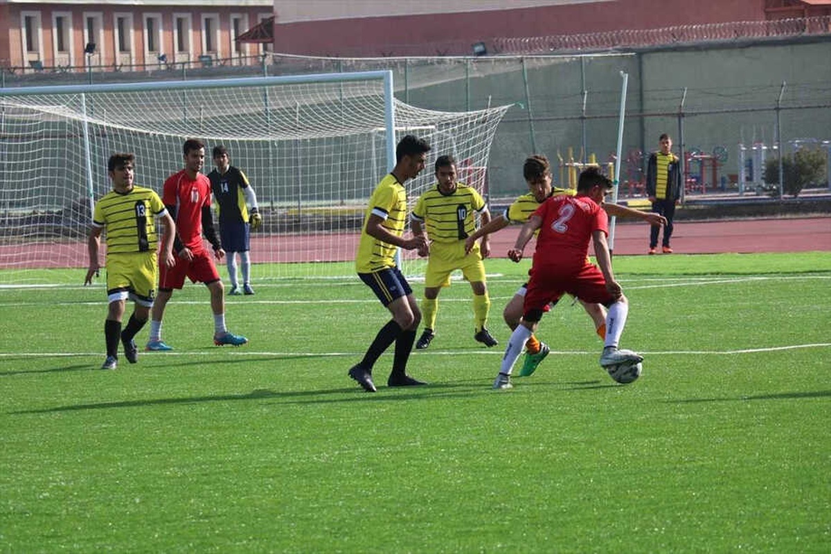 Genç Erkekler Futbol İl Birinciliği