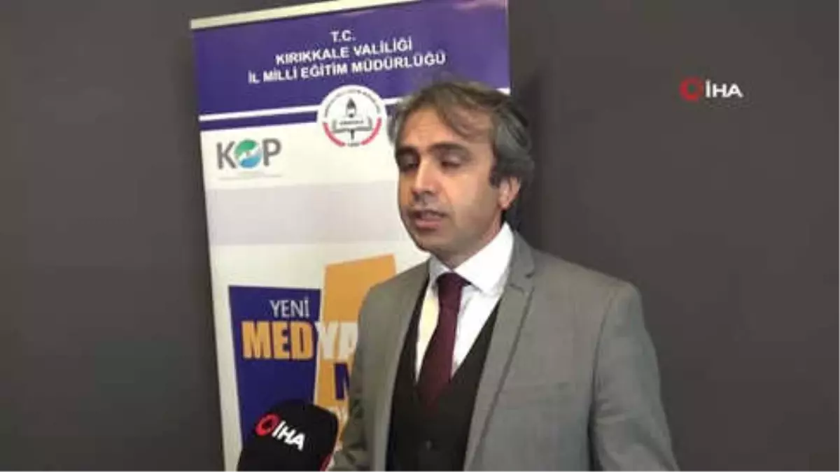 Kırıkkale\'de Öğrencilere Bilinçli Sosyal Medya Kullanma Eğitimi Verildi