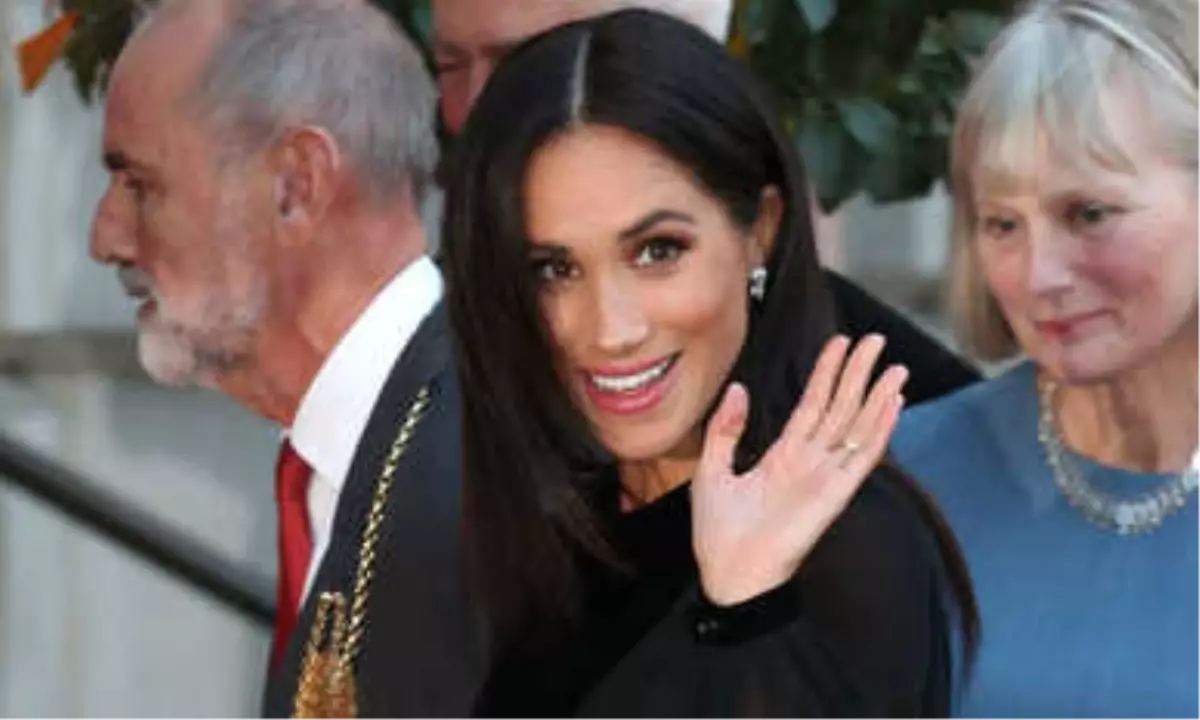 Kraliyet Gelini Meghan Markle\'ın Ucuz Şıklığı