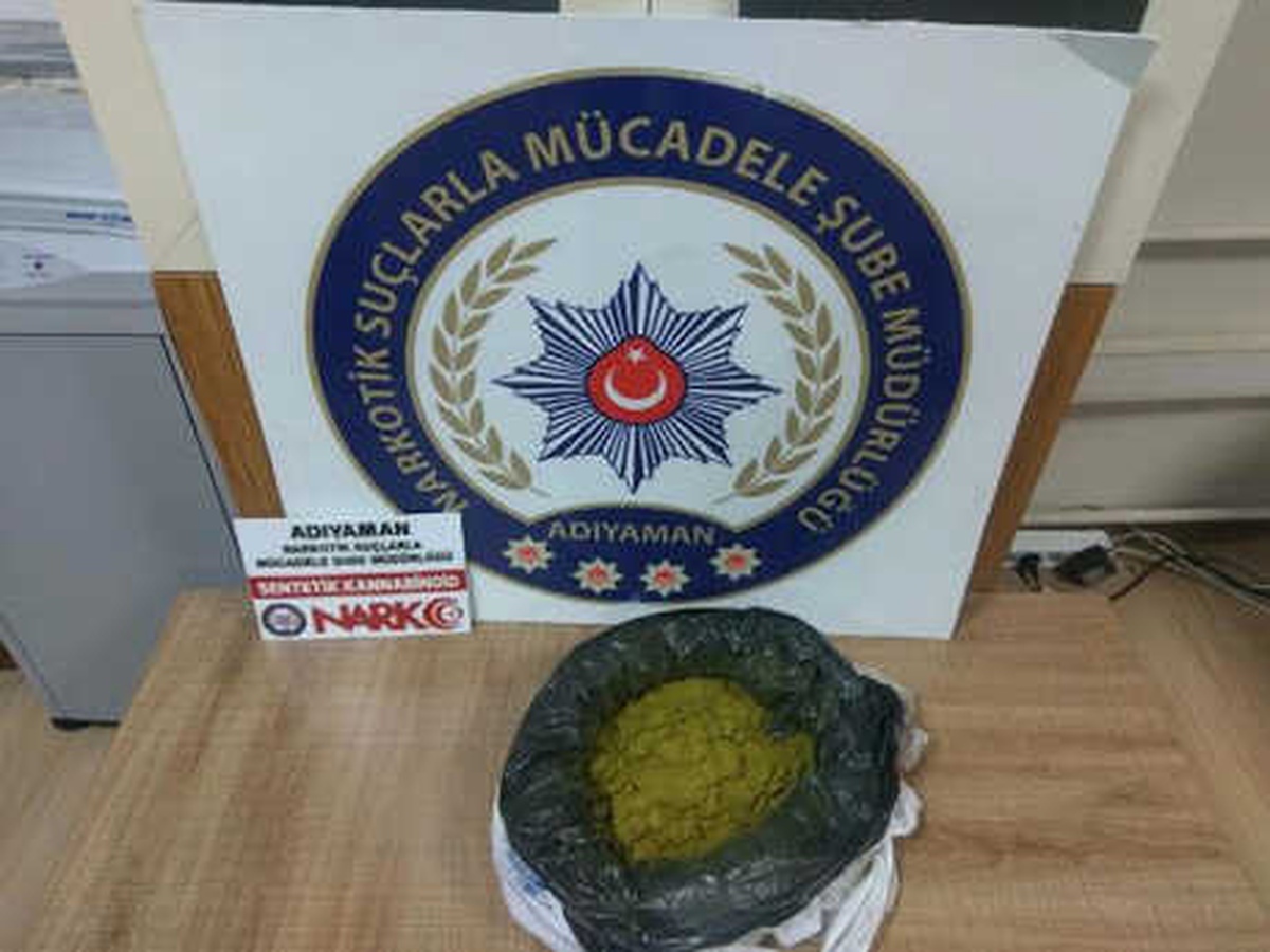 Toprağa Gömülü Uyuşturucuya 3 Tutuklama