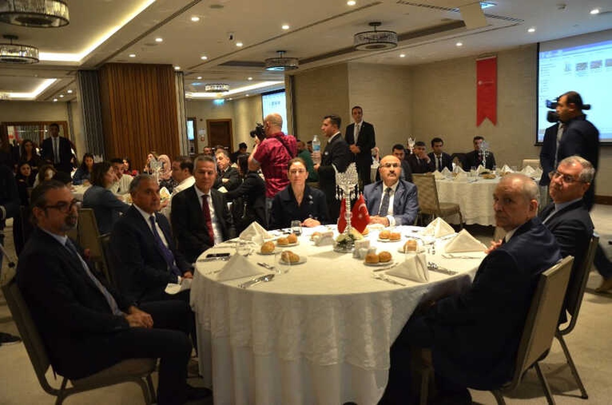 Adana-Beyrut Turizm İlişkileri Geliştiriliyor