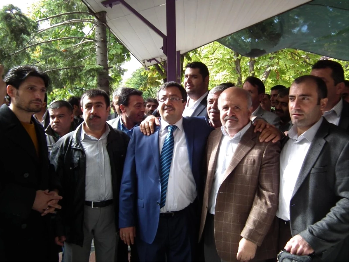 Ali Bakan Seçim Çalışmalarını Ankara\'da Sürdürüyor