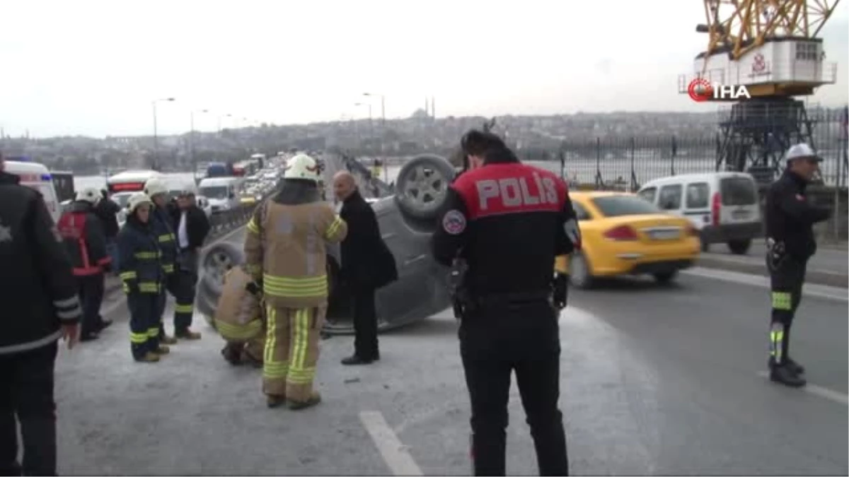 Atatürk Köprüsü\'nde Takla Atan Araç Alev Aldı: 1 Yaralı
