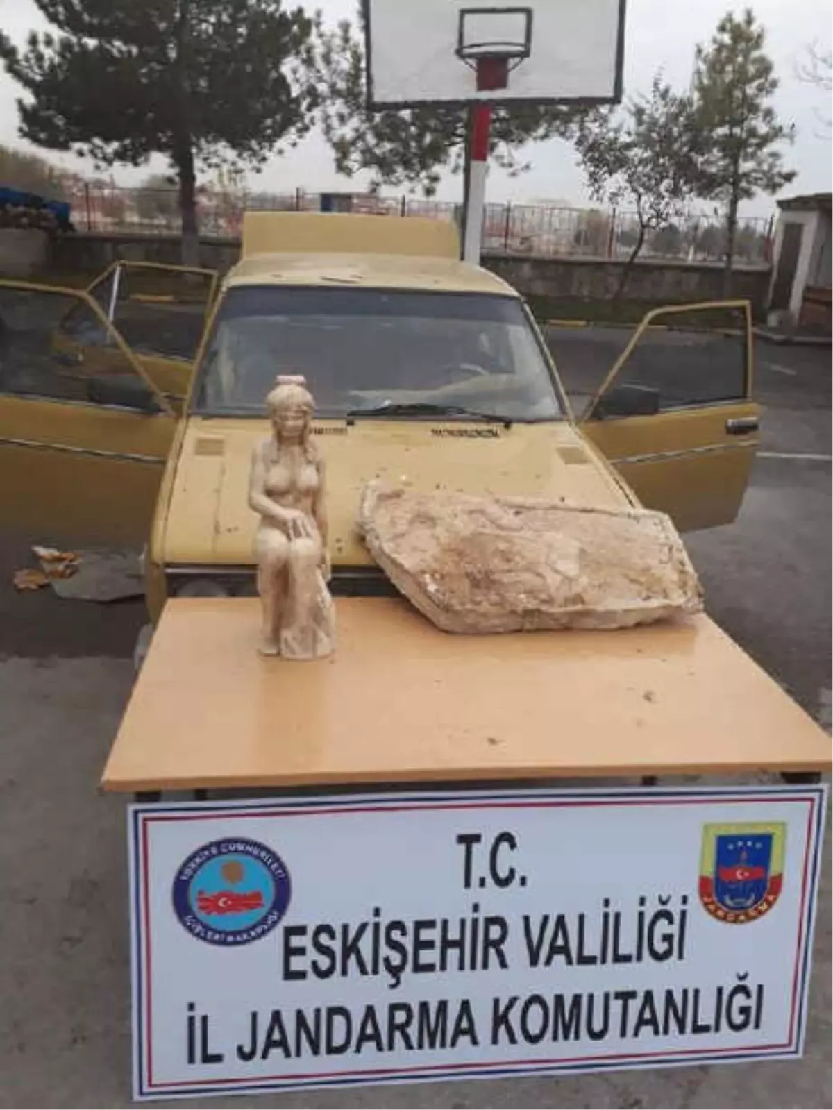 Eskişehir\'de Tarihi Eser Operasyonu