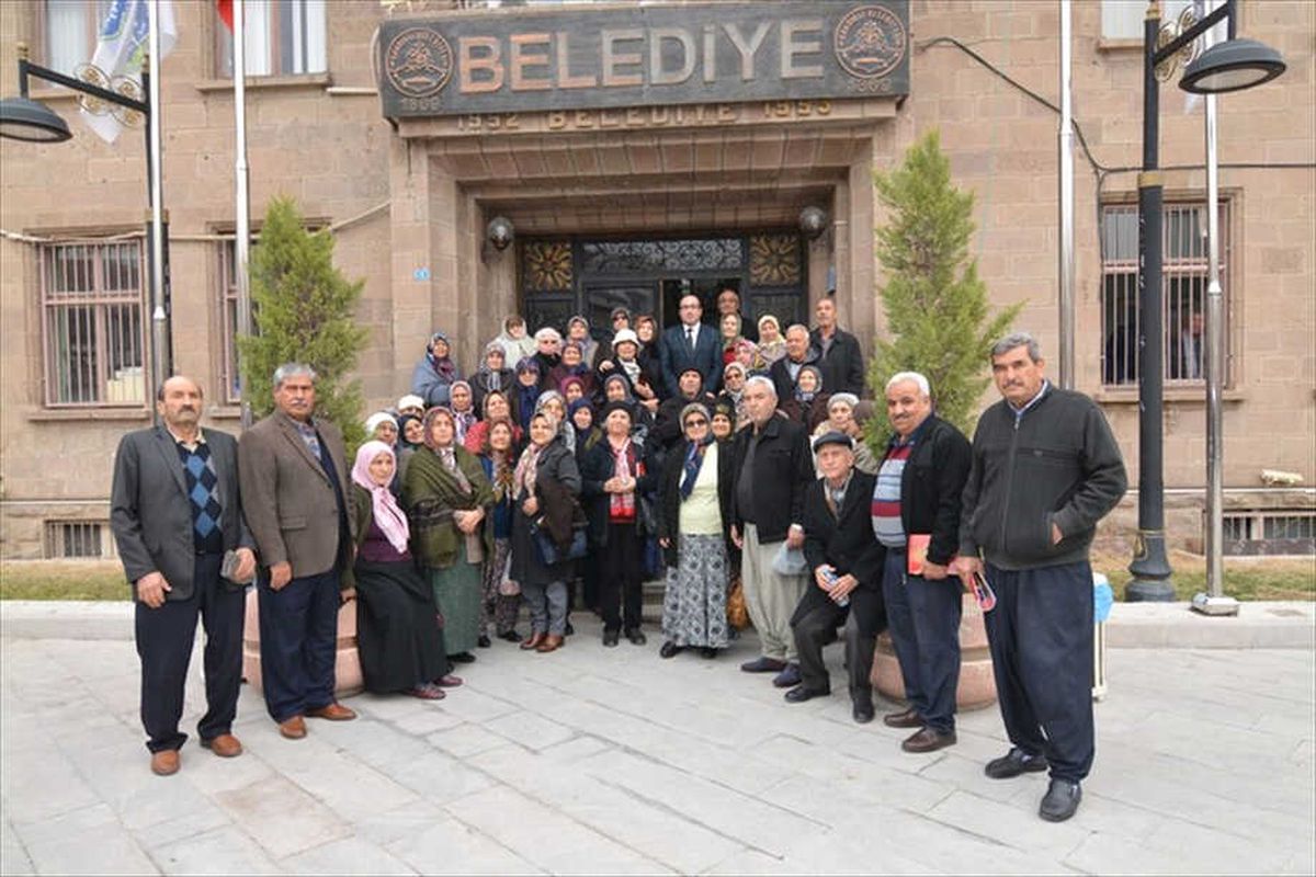 Kaplıca Misafirlerinden Sandıklı Belediyesine Ziyaret