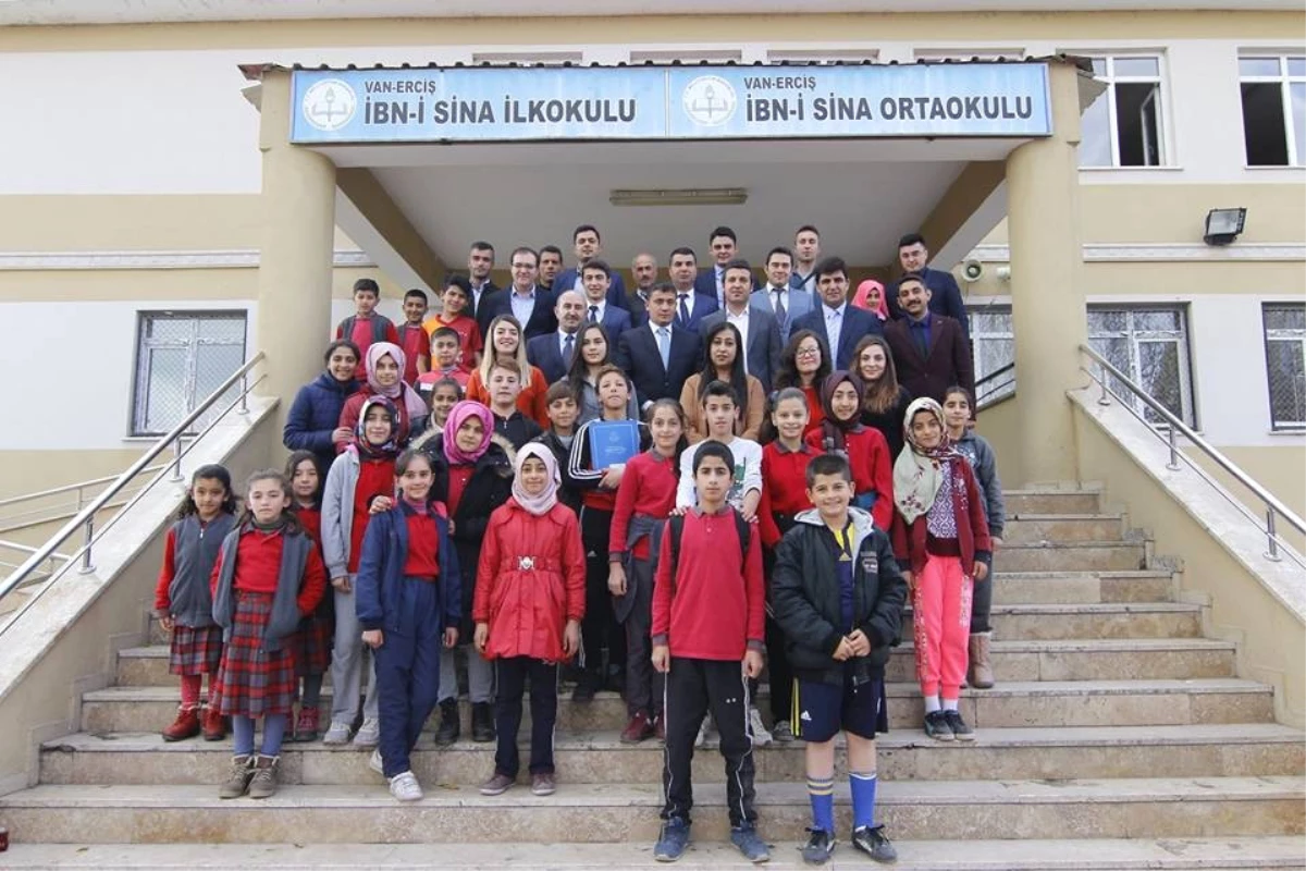 Kaymakam Mehmetbeyoğlu\'ndan Okul Ziyaretleri