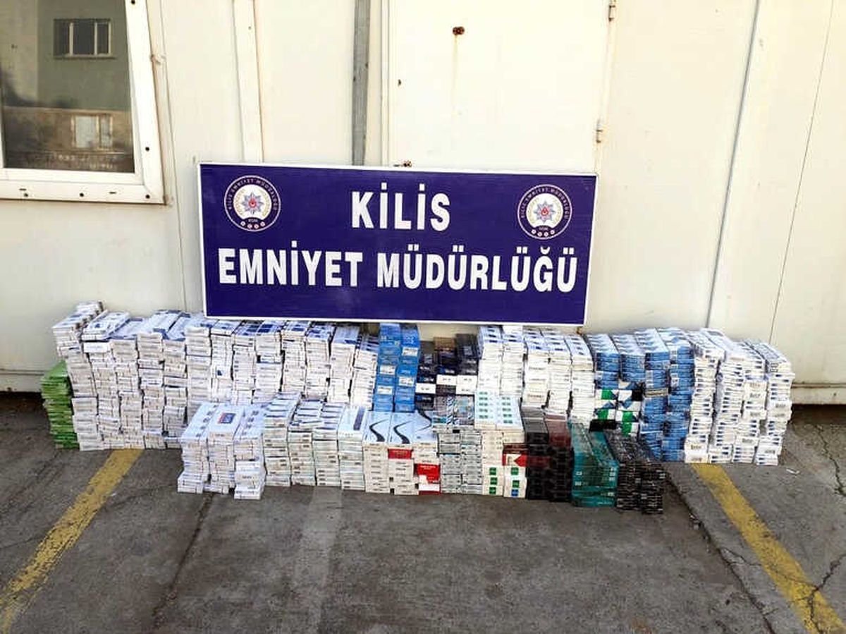 Kilis\'te 13 Bin 670 Paket Kaçak Sigara Ele Geçirildi