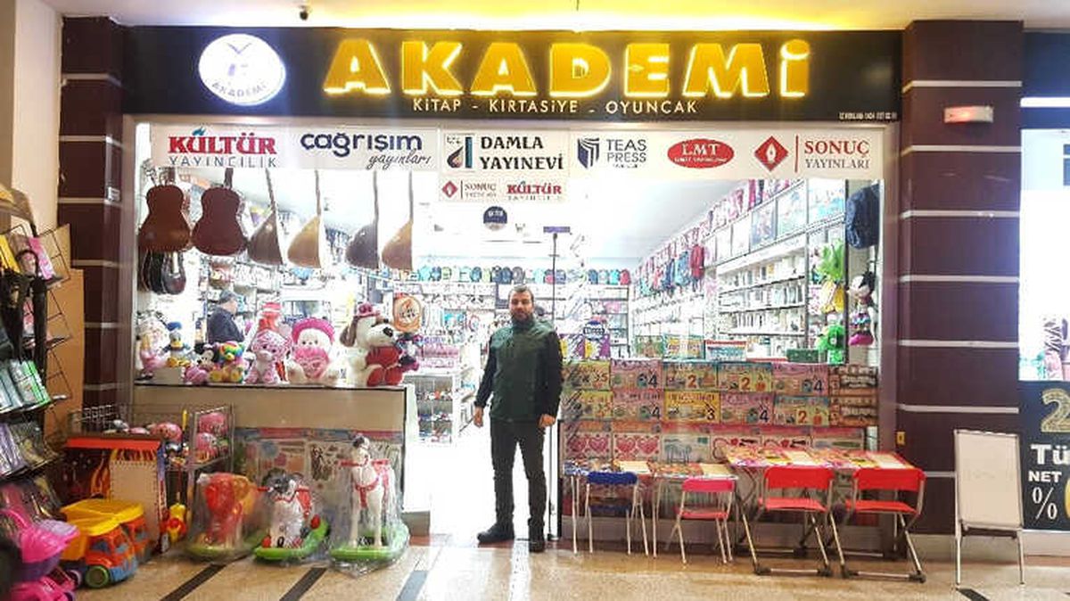 Kırtasiyecilerden "Öğretmenler Günü" İndirimi