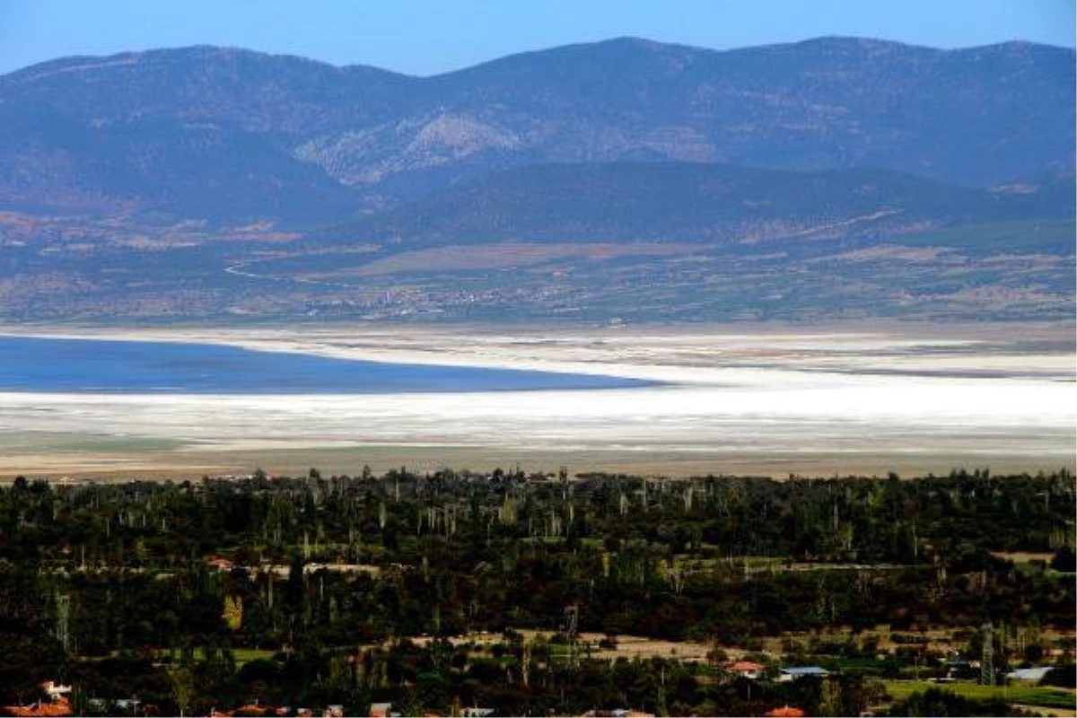 Kurumaya Yüz Tutan Gölleri Barındıran "Göller Bölgesi", Yeni Baskı Atlaslarda Yer Almayacak