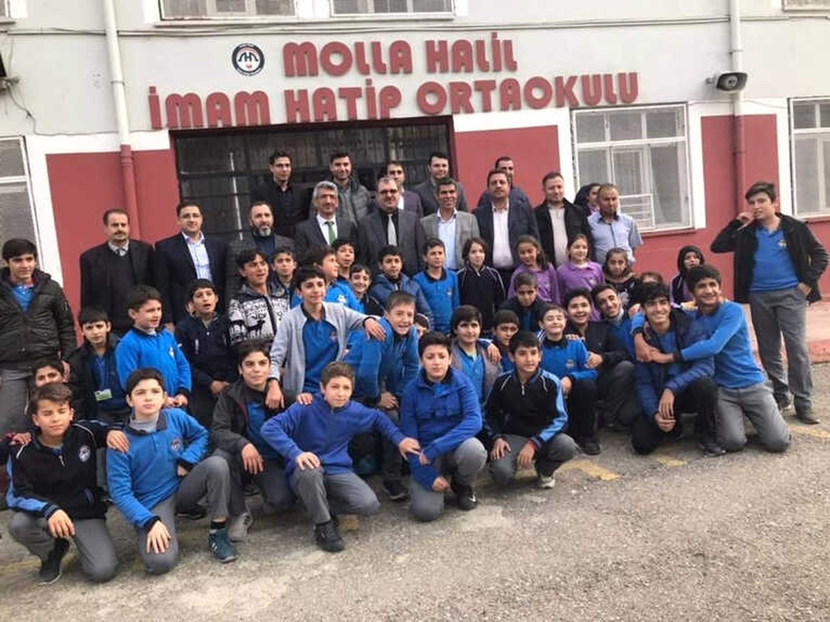 Siirt\'te 400 Öğrenciye Mevlid-i Nebi Aşı Dağıtıldı