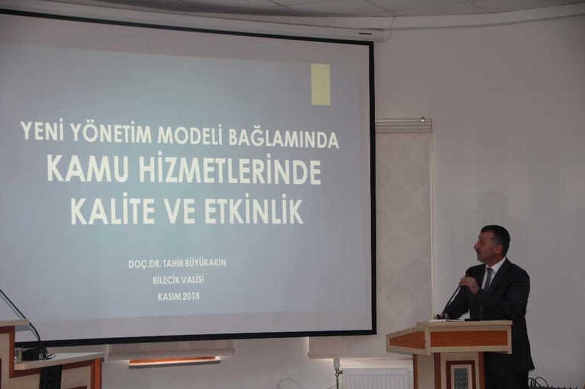 Vali Büyükakın\'dan Kalite ve Etkinlik Eğitimi