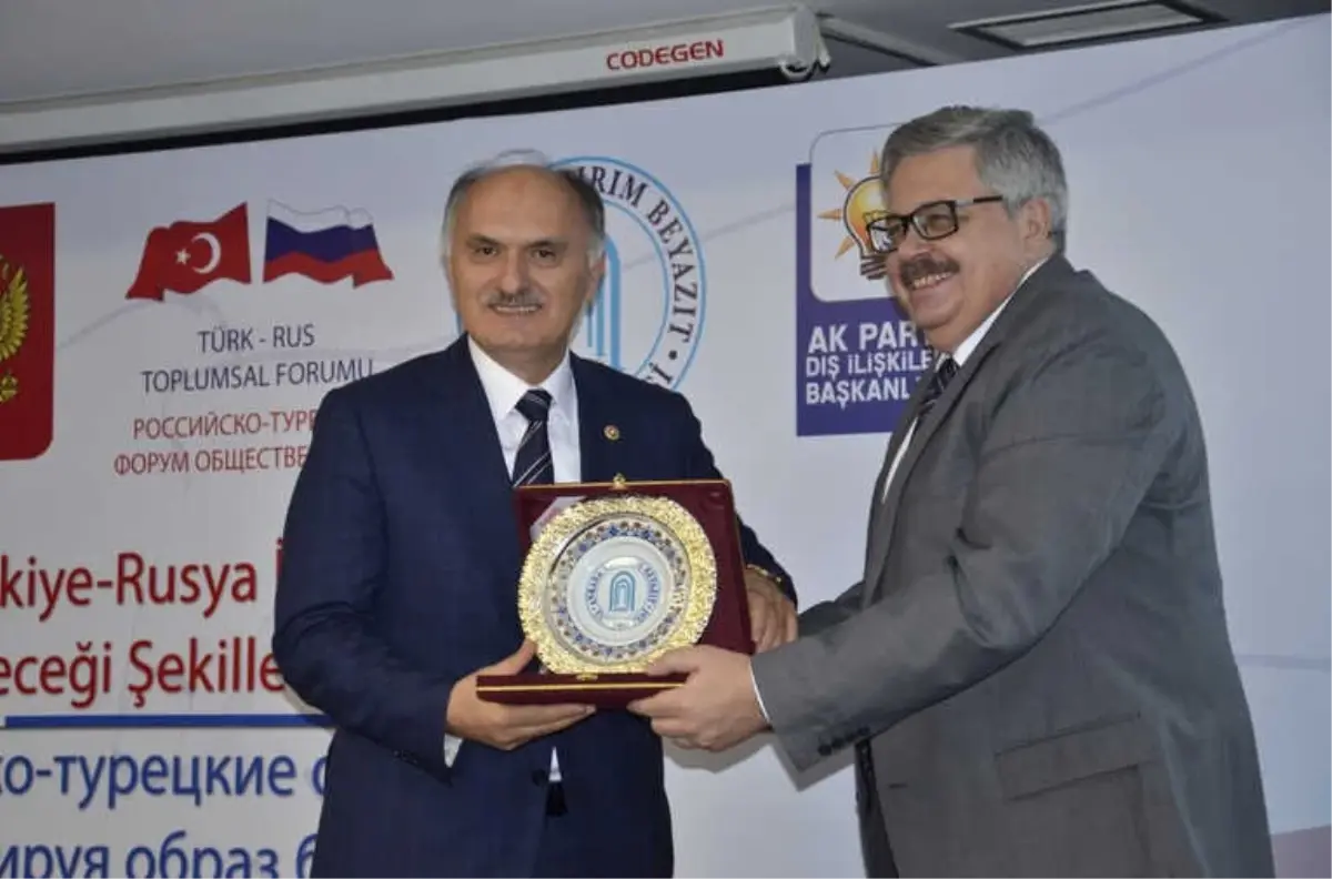 AK Parti Giresun Milletvekili Öztürk Türk-Rus Forumu\'nda Konuştu