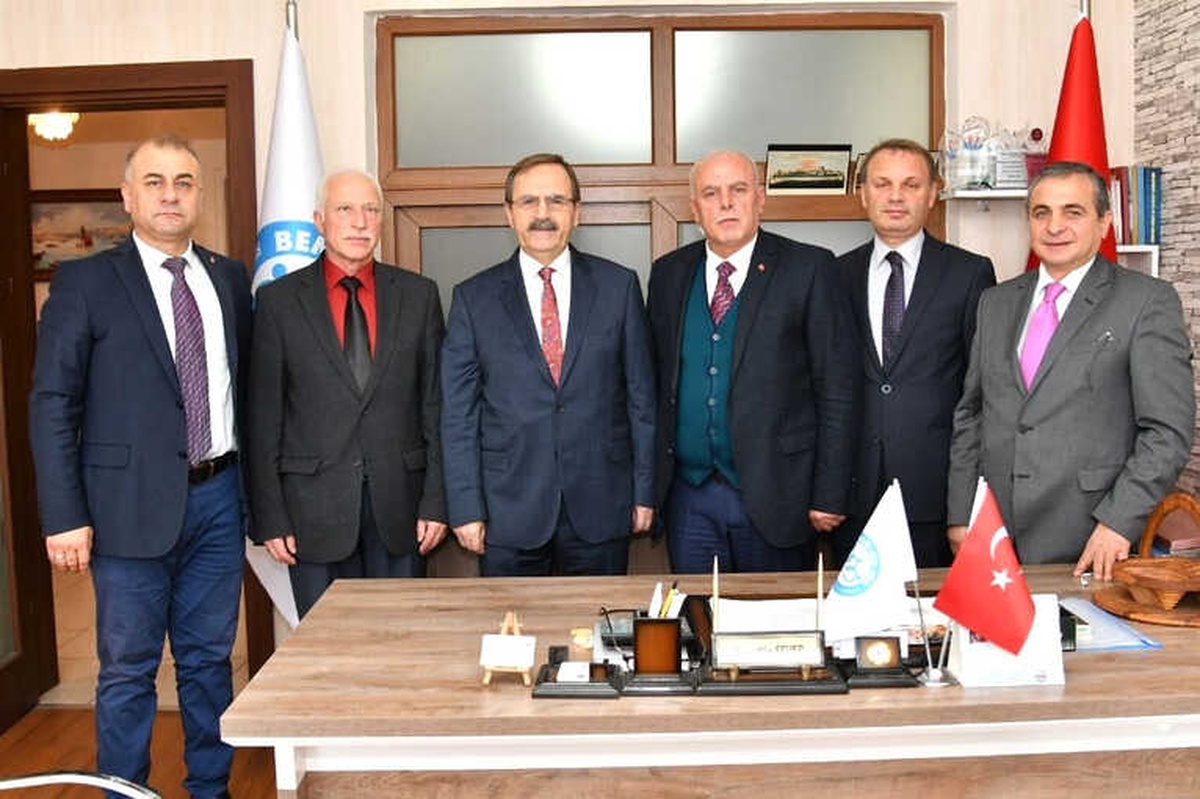 Başkan Zihni Şahin: "İşçi Hakları Artırıldı"