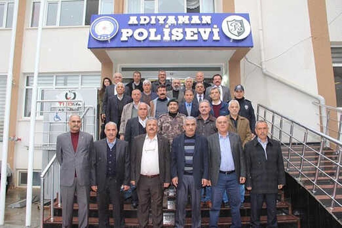 Emniyet Müdürü Alper Emekli Polislerle Bir Araya Geldi