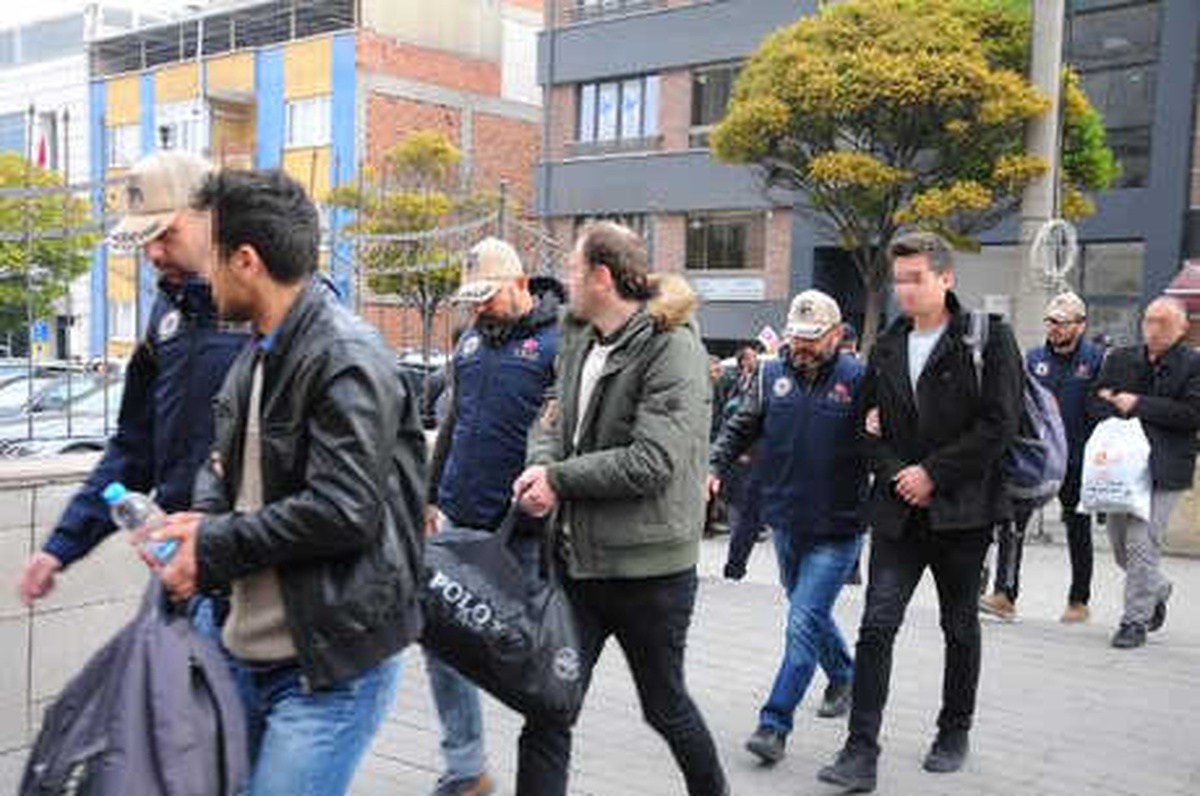 Eskişehir\'de Fetö Şüphelisi 7 Asker Adliyede