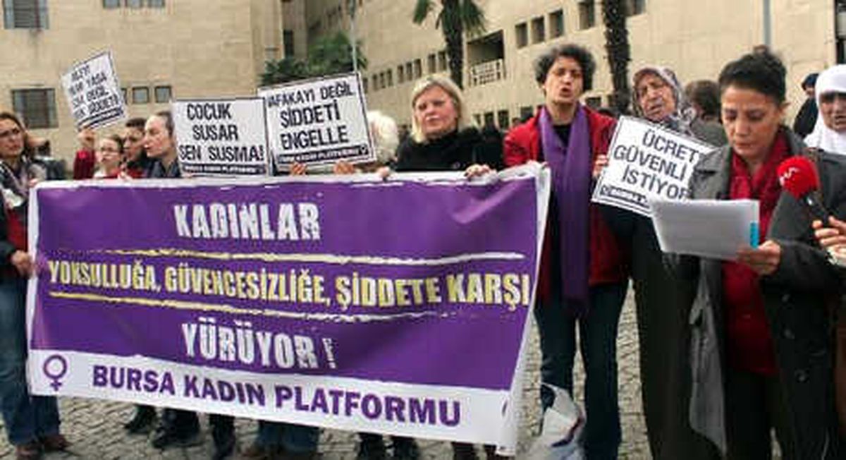 Filiz Tali: 10 Ayda 329 Kadın Öldürüldü