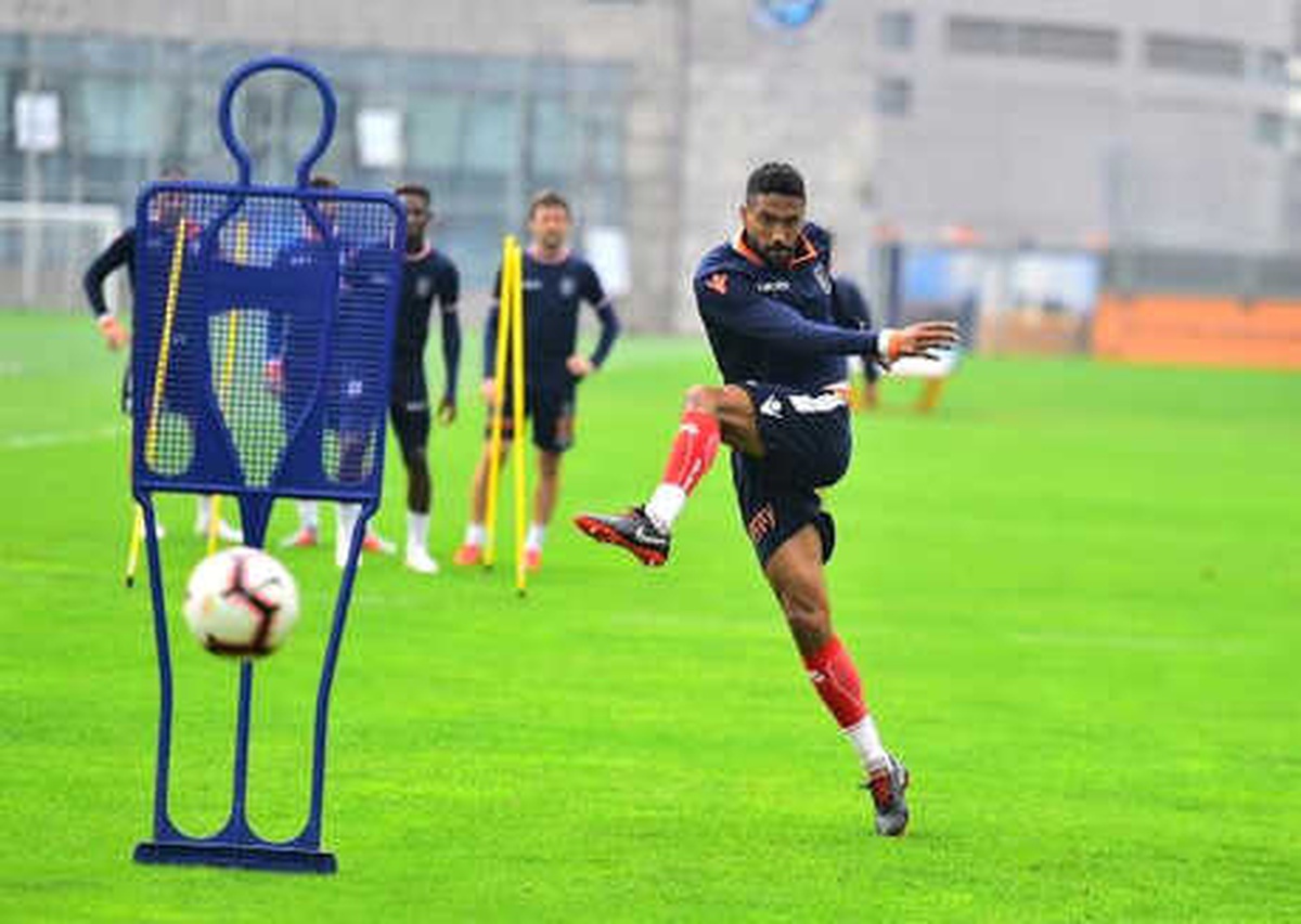 Gael Clichy: "Herkes İnanırsa Bu Sene Şampiyonluk Gelecek"