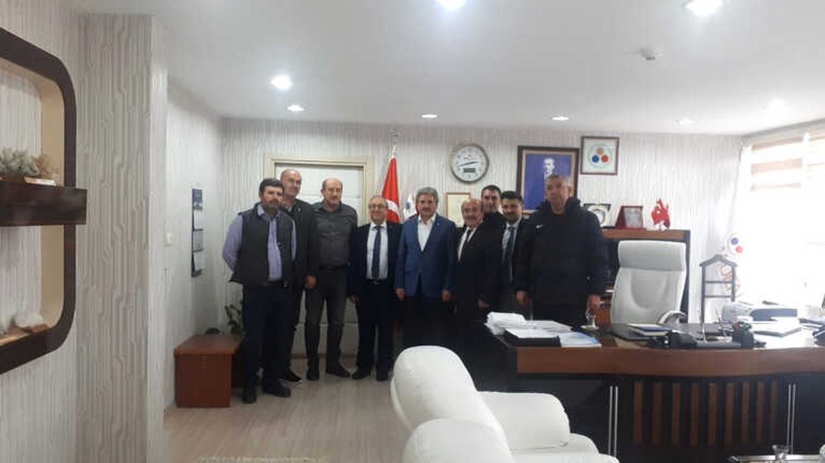 Genel Başkan Tümer Bigadiç\'i Ziyaret Etti