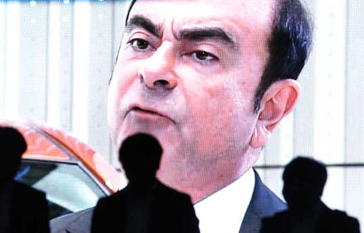 Ghosn, Tutuklanmasının Ardından Görevden Alındı