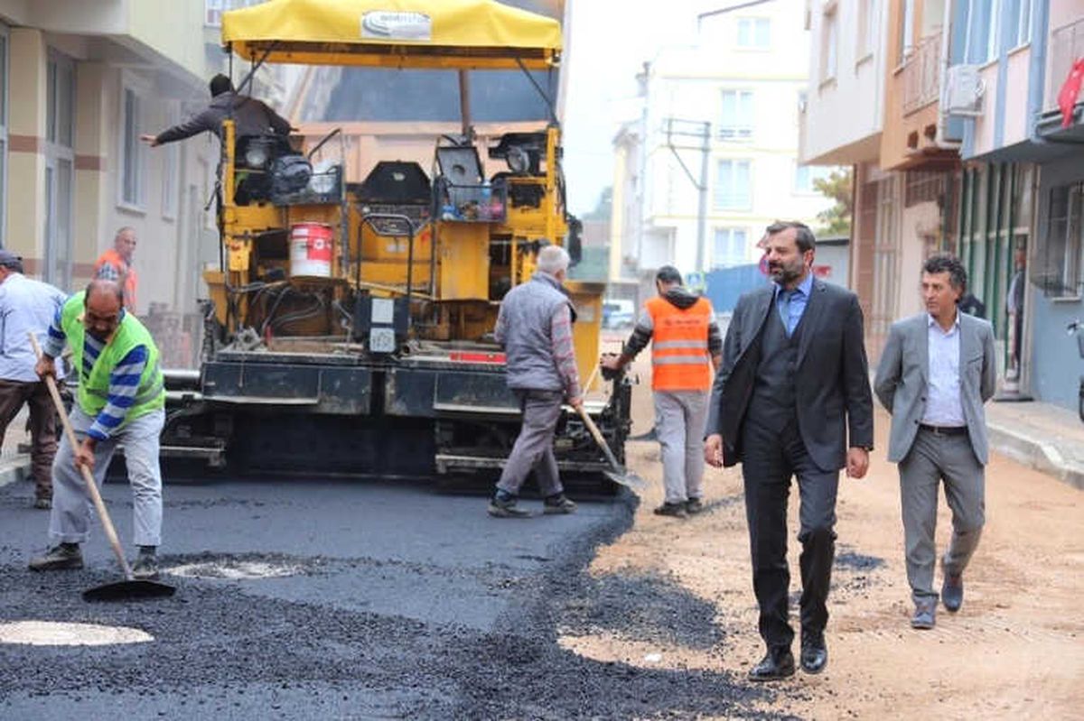 Gürsu Yollarına Makyaj