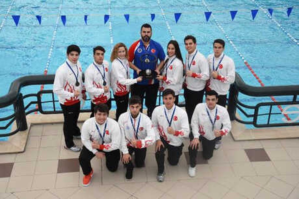 İkiz Ragbiciler, İzmir\'in Gururu Oldu