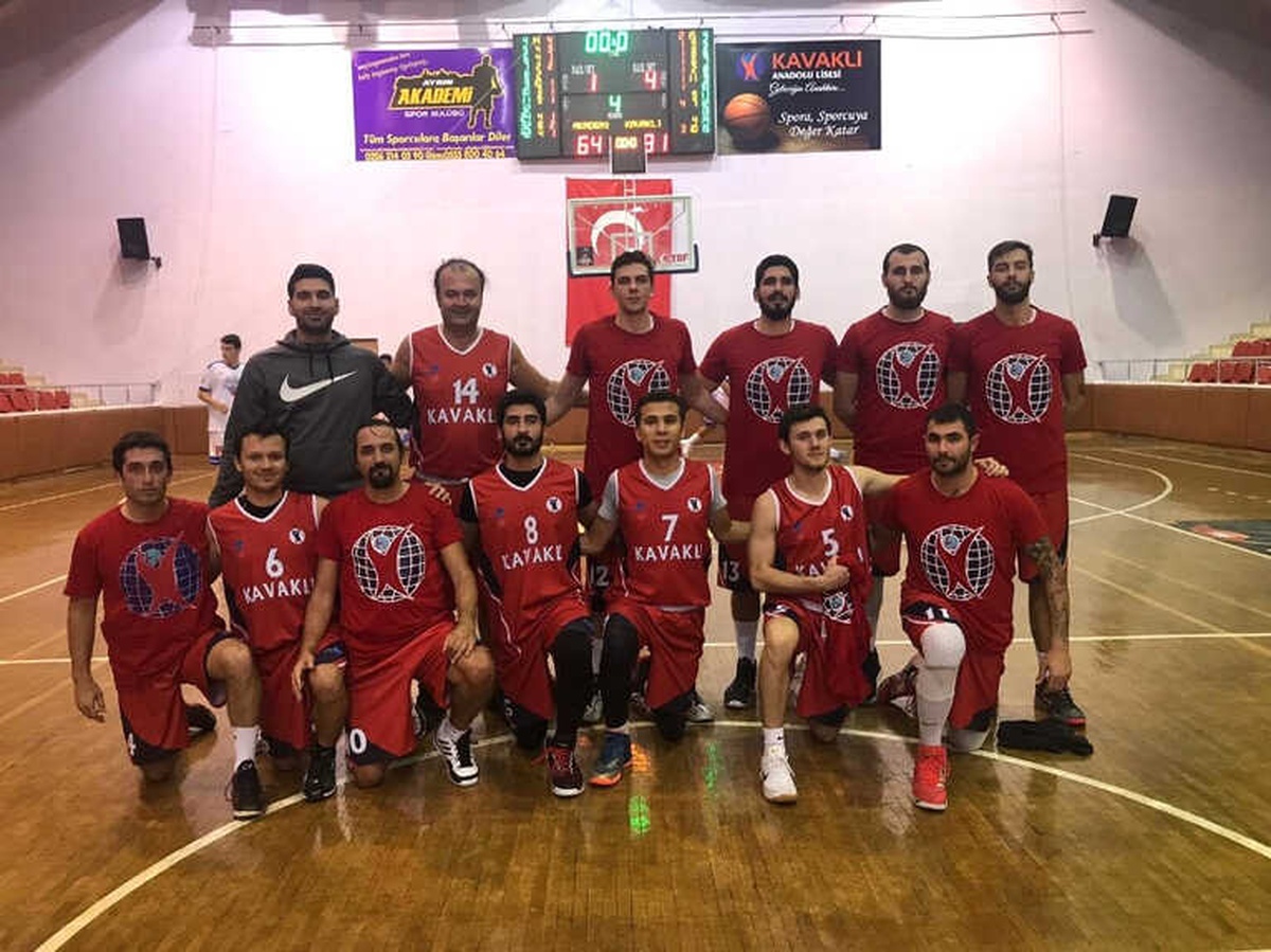 Kavaklı Koleji Büyük Erkekler Basketbol Takımında Hedef Şampiyonluk