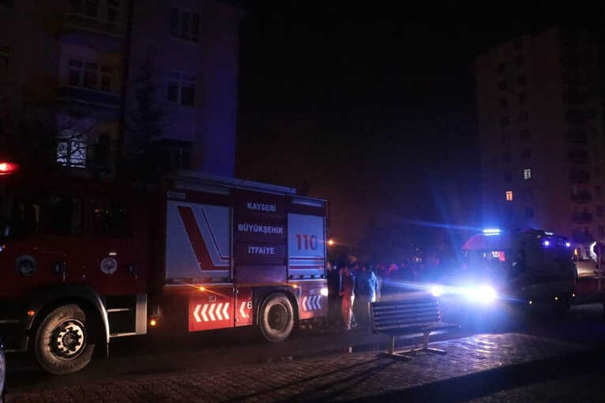 Kayseri\'de Ev Yangını