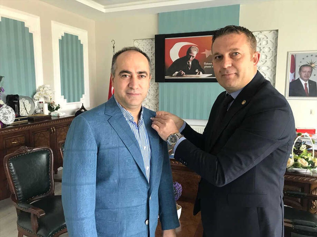 Kızılay, Kaymakam Altay\'a Teşekkür Plaketi Verdi