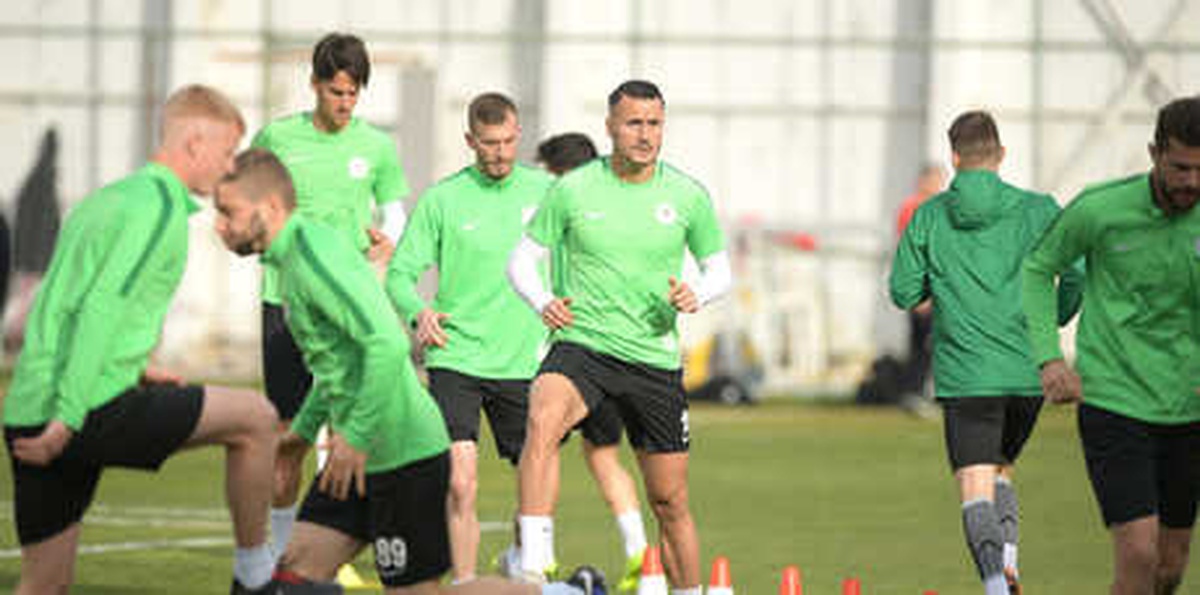 Konyaspor, Galatasaray Galibiyetine Hasret