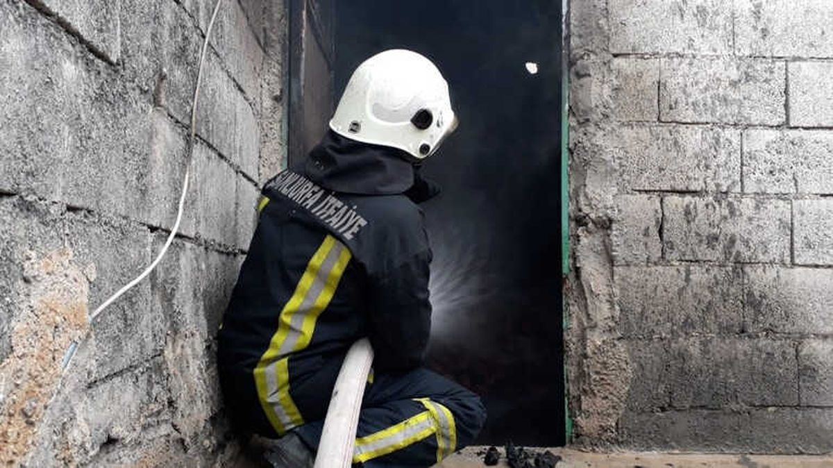 Odunlukta Çıkan Yangın Söndürüldü